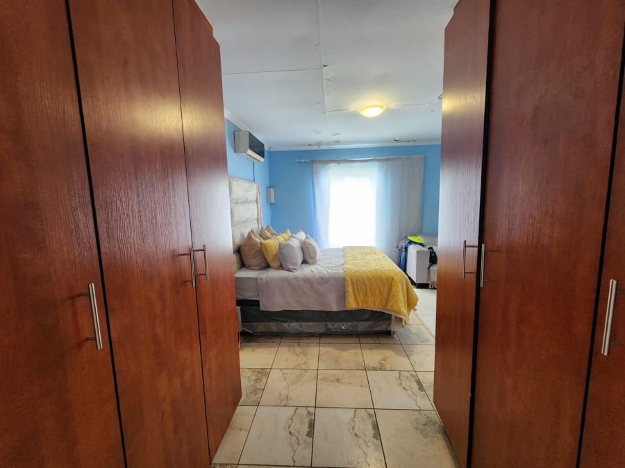 3 Bedroom Property for Sale in Waterval East North West